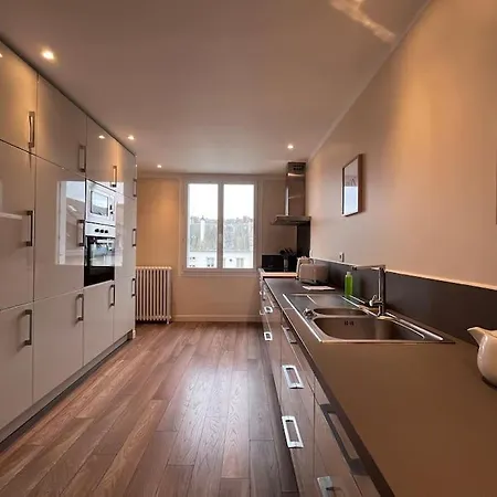 Le Saint Pierre Grand Duplex Hyper Centre, Port *