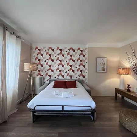 Apartmán Le Saint Pierre Grand Duplex Hyper Centre, Port Caen