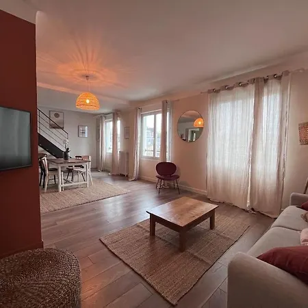 Le Saint Pierre Grand Duplex Hyper Centre, Port Apartmán Caen