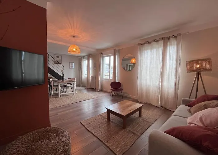 Le Saint Pierre Grand Duplex Hyper Centre, Port Apartment Caen