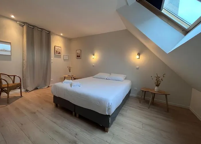 Le Saint Pierre Grand Duplex Hyper Centre, Port Caen