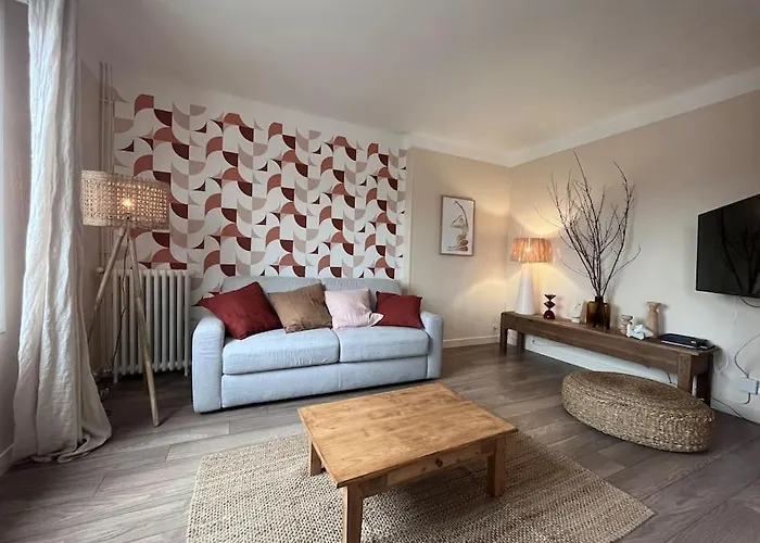 Apartment Le Saint Pierre Grand Duplex Hyper Centre, Port *